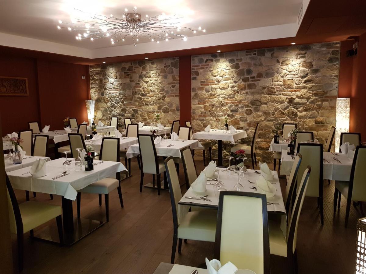 Thai Orchidee Restaurant&Rooms Garda  Ngoại thất bức ảnh