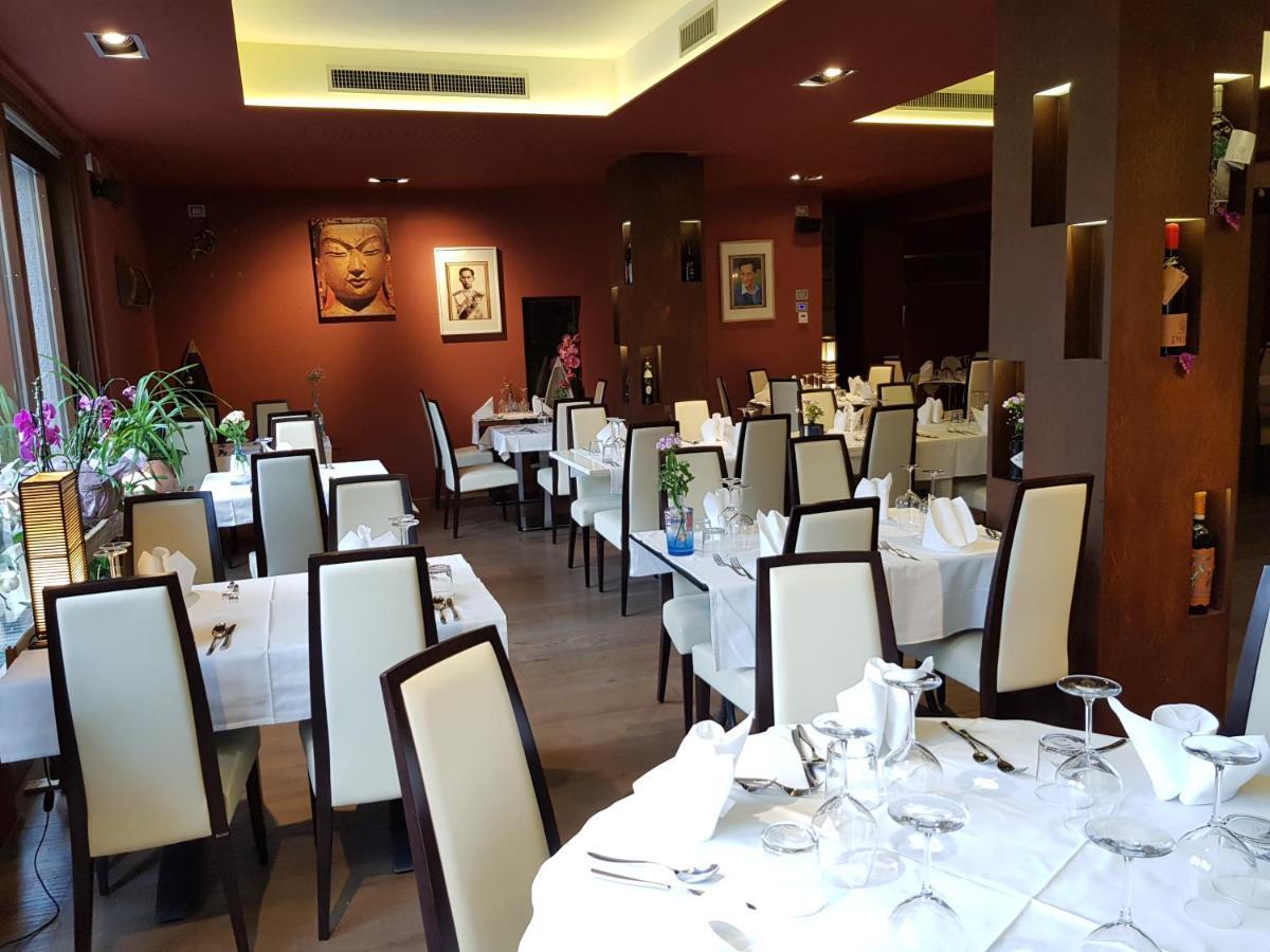 Thai Orchidee Restaurant&Rooms Garda  Ngoại thất bức ảnh